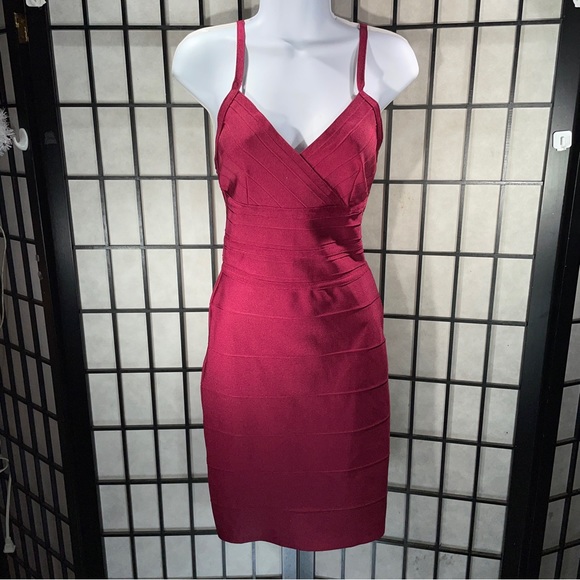 Windsor Dresses & Skirts - Windsor ladies, bandage dress size small